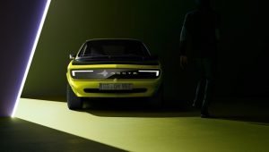 Opel Manta Elektrikli Olarak Geri Dönüyor