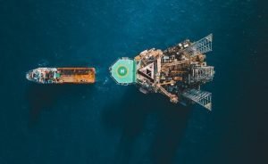 IEA: Küresel petrol talebi bu yıl yüzde 6 artacak