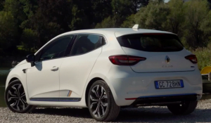 OYAK Renault’dan Clio 4’ün Yerine Yeni Clio Hibrit
