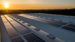 Yatırım Maliyeti Olmadan Çatılara Güneş Santrali Kurulabilecek