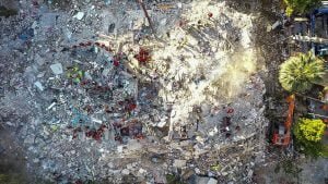 İzmir depreminde yıkılan Emrah Apartmanı’na ilişkin iddianame kabul edildi