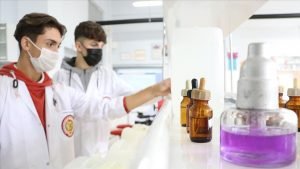 Sakarya’da hijyen malzemesi üreten meslek lisesi ilk ihracatını yaptı