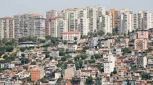 Konut fiyatları neden yükseldi? Bakan Kurum canlı yayında açıkladı