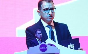 Türkoğlu: Türkiye’de yenilenebilir enerjiye yatırım fırsatları var