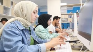 Yazılım eğitimi alan 900 bin genç, Türkiye’nin dijital dönüşümüne katkı sağlayacak